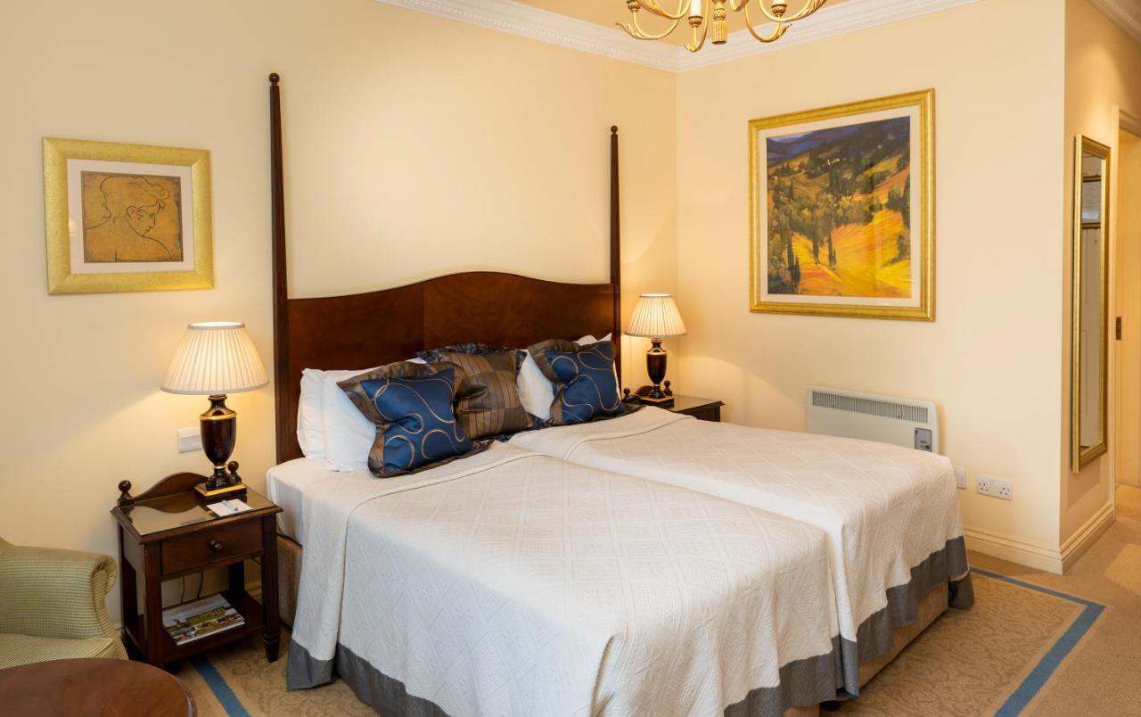 Ringwood Hall Hotel & Spa Честърфилд Екстериор снимка