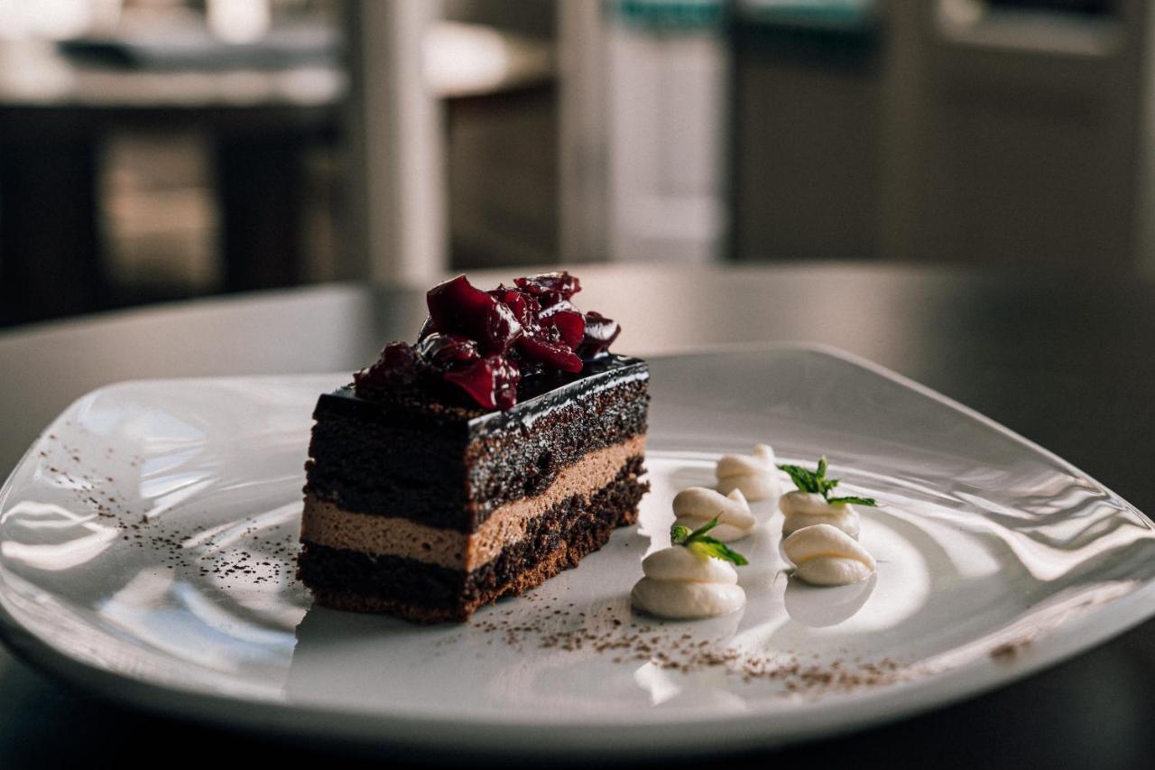 Ringwood Hall Hotel & Spa Честърфилд Екстериор снимка
