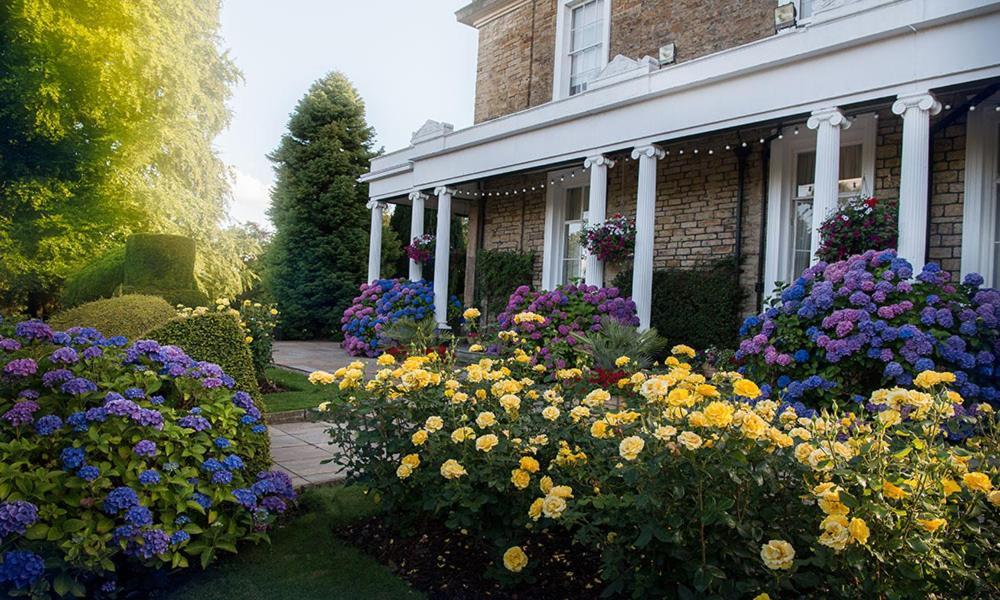 Ringwood Hall Hotel & Spa Честърфилд Екстериор снимка